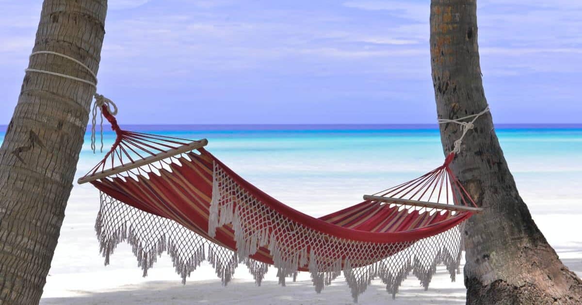 cropped-retiring-richie-homepage-hammock-on-beach.jpg
